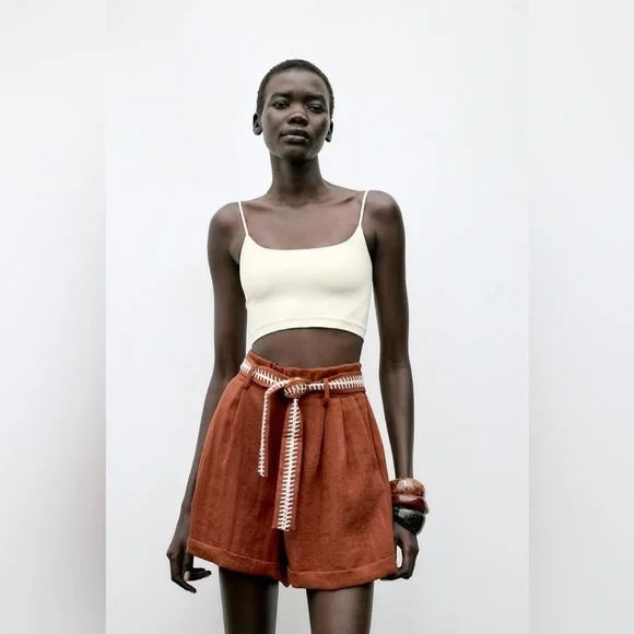 EMBROIDERED BELT SHORTS - Picture 3 of 8